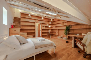 Stunning duplex apartment in Central London